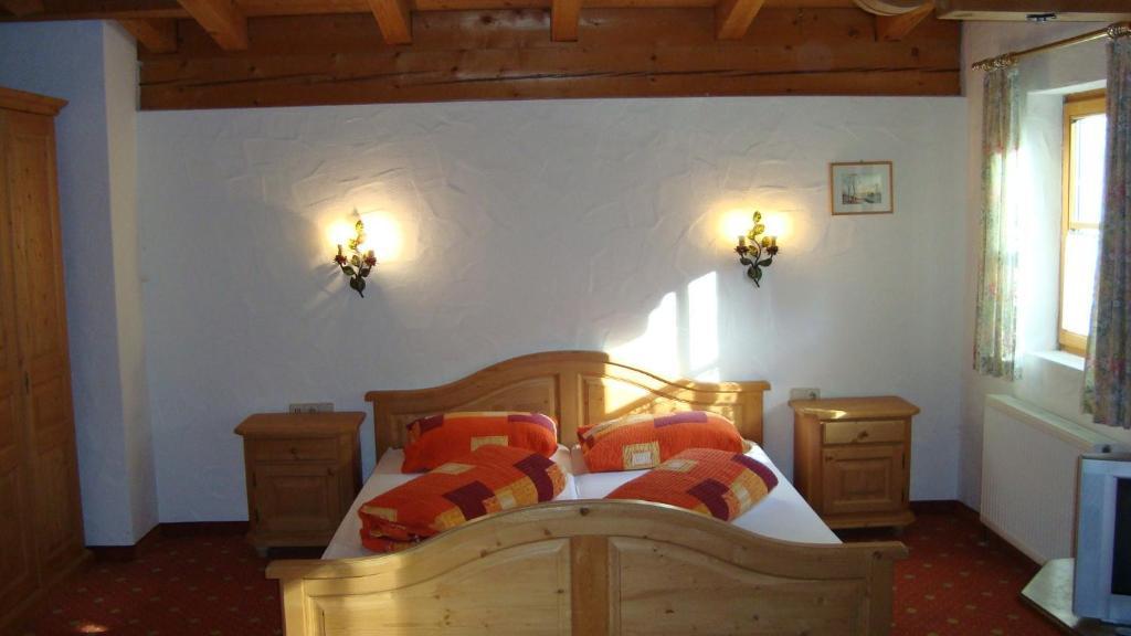 Gasthaus Falbesoner Lägenhet Gschnitz Rum bild